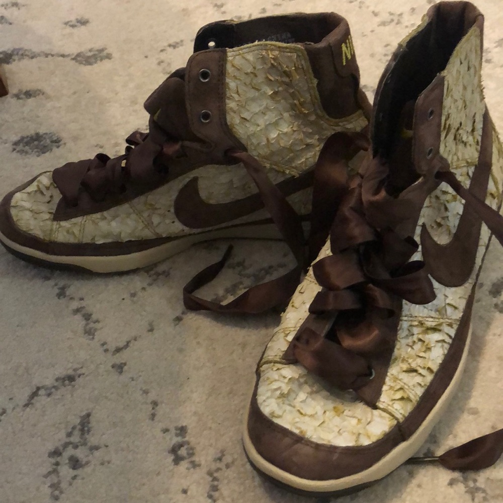 Nike high top sneakers